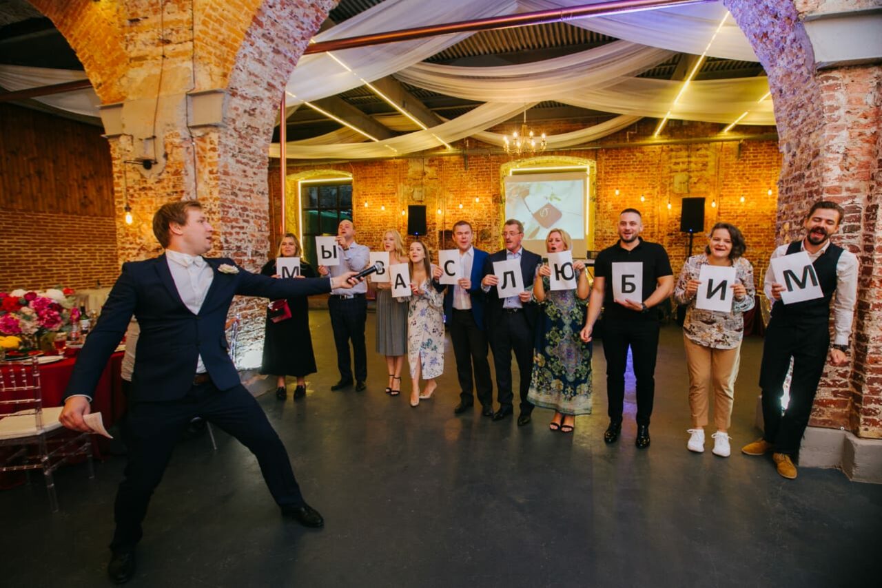 Арендовать Лофт-пространство расположено в исторической части Петербург