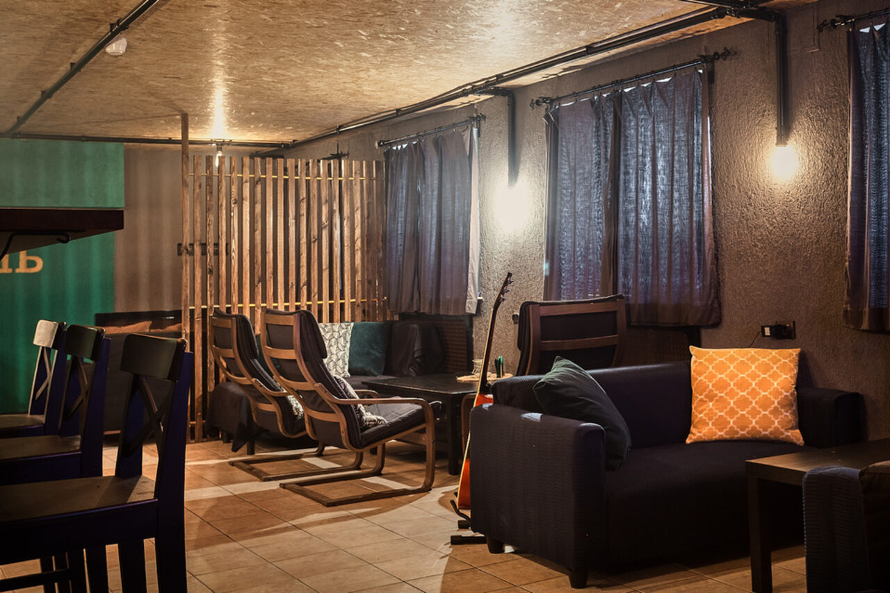 Арендовать Уютное Анти-кафе с кальянами и китайским чаем