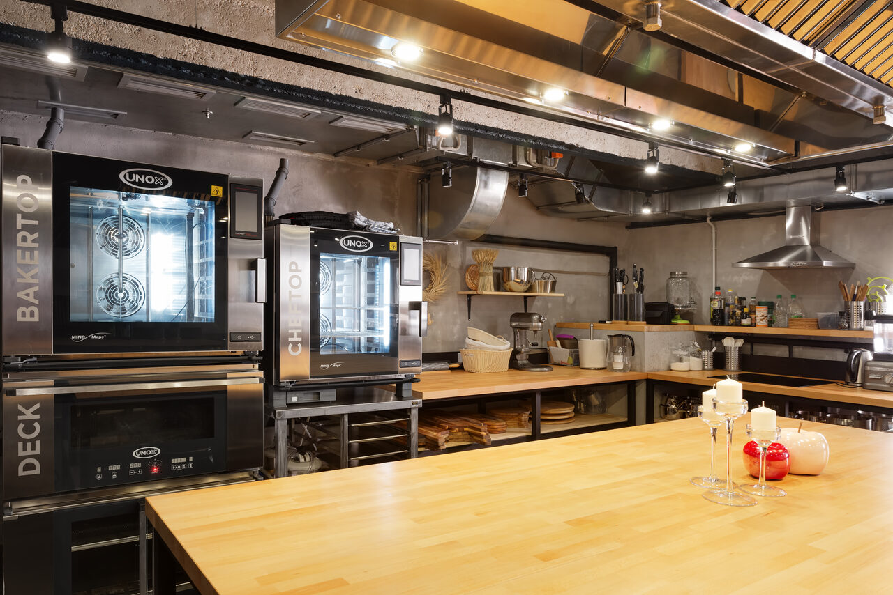 Арендовать Замес Лофт-кухня с оборудованием на Пролетарской