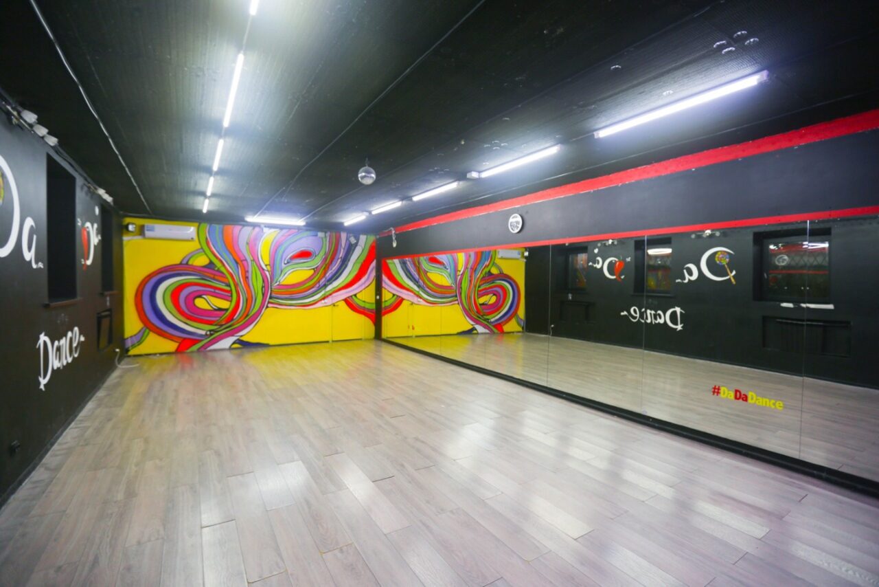 Арендовать Танцевальная студия