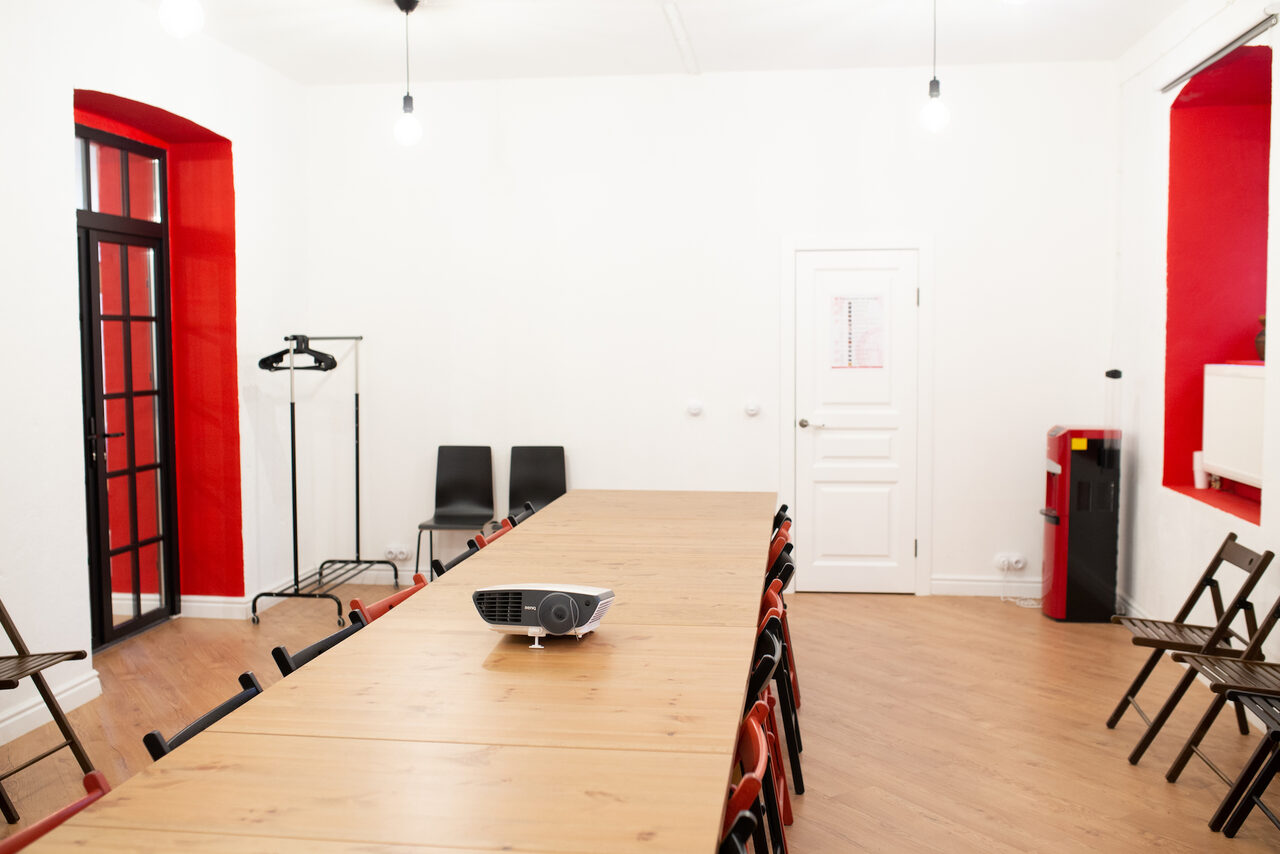 Арендовать Пространство для деловых и образовательных мероприятий