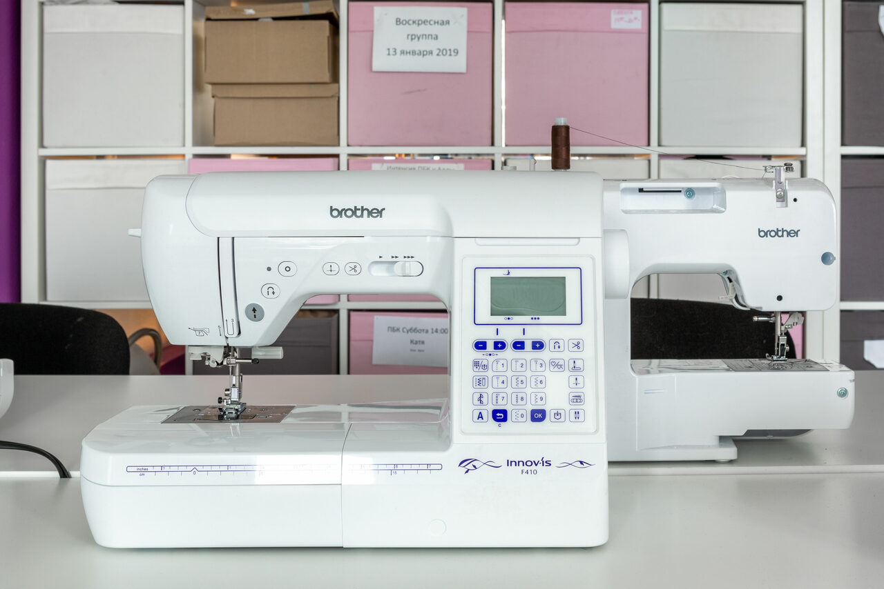 Арендовать Светлое помещение с оборудование для кройки и шитья