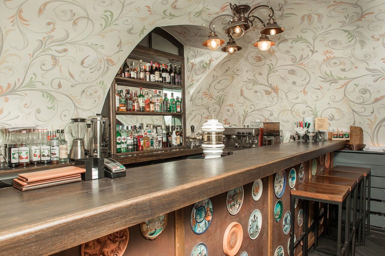 Арендовать Кафе на Софийской набережной