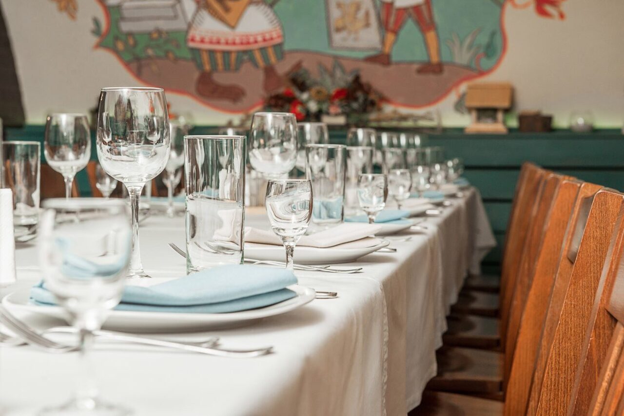 Арендовать Кафе на Софийской набережной