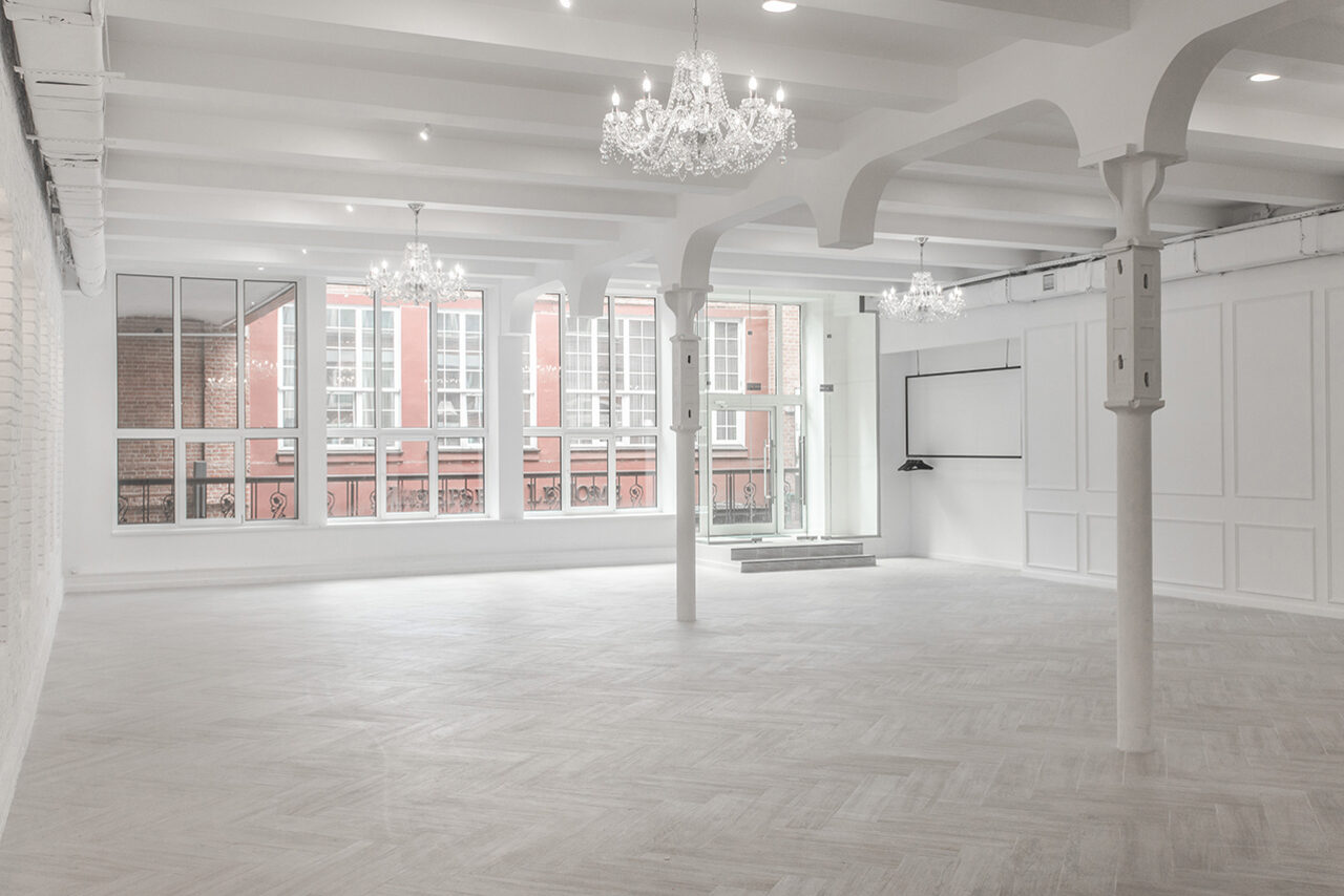 Арендовать FUNTASY LOFT — уникальное белоснежное пространство