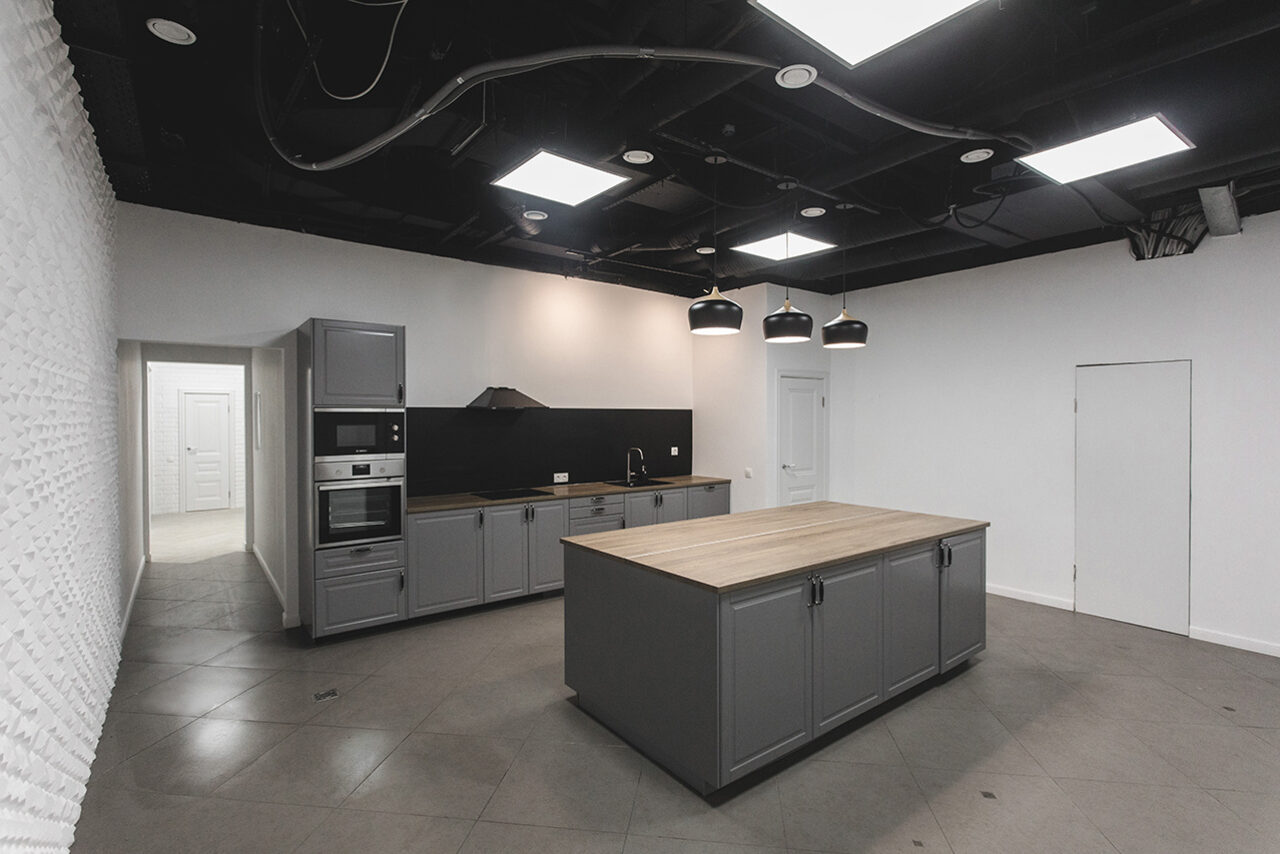 Арендовать FUNTASY LOFT — уникальное белоснежное пространство