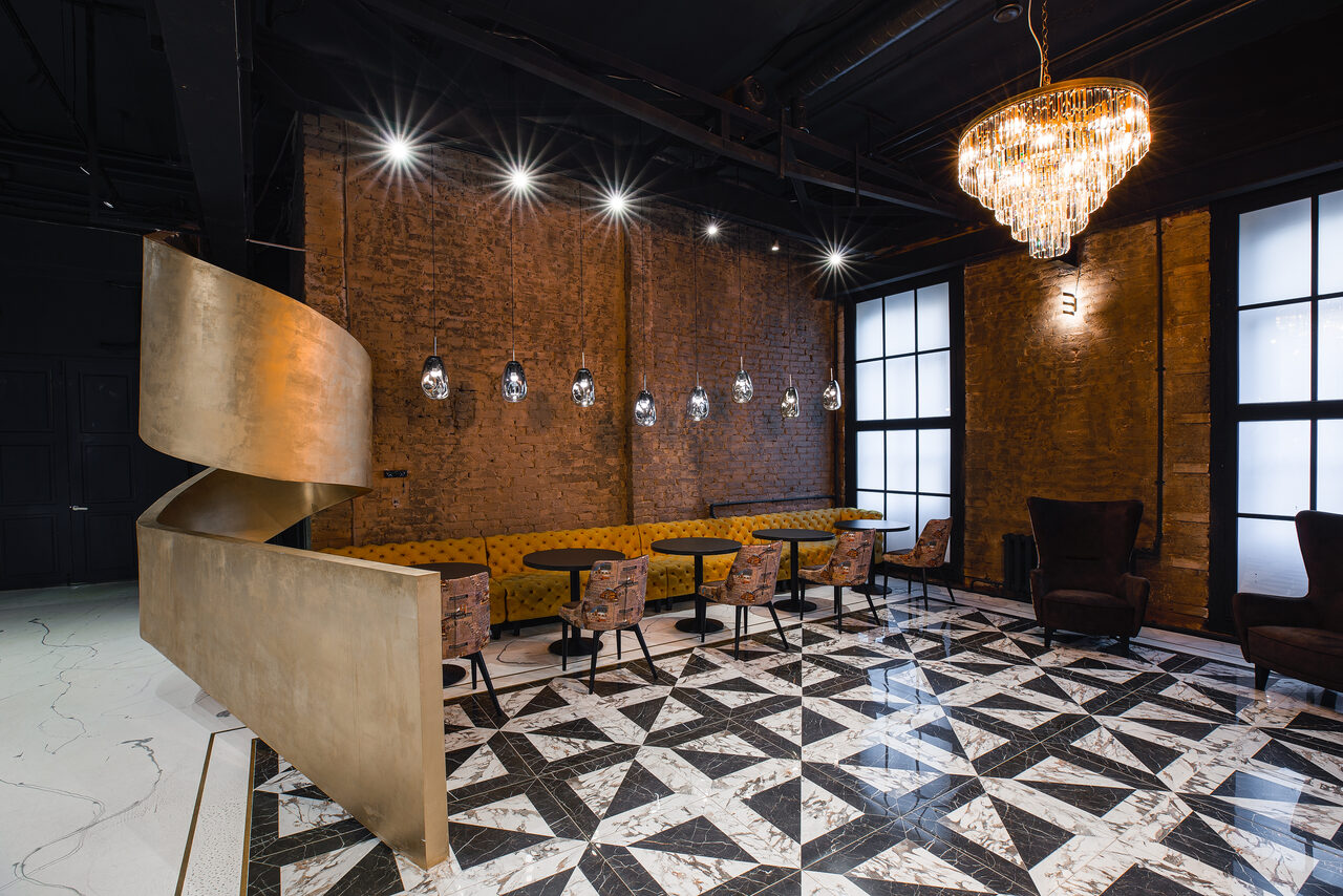 Арендовать Sala banchetti con decorazioni di design 