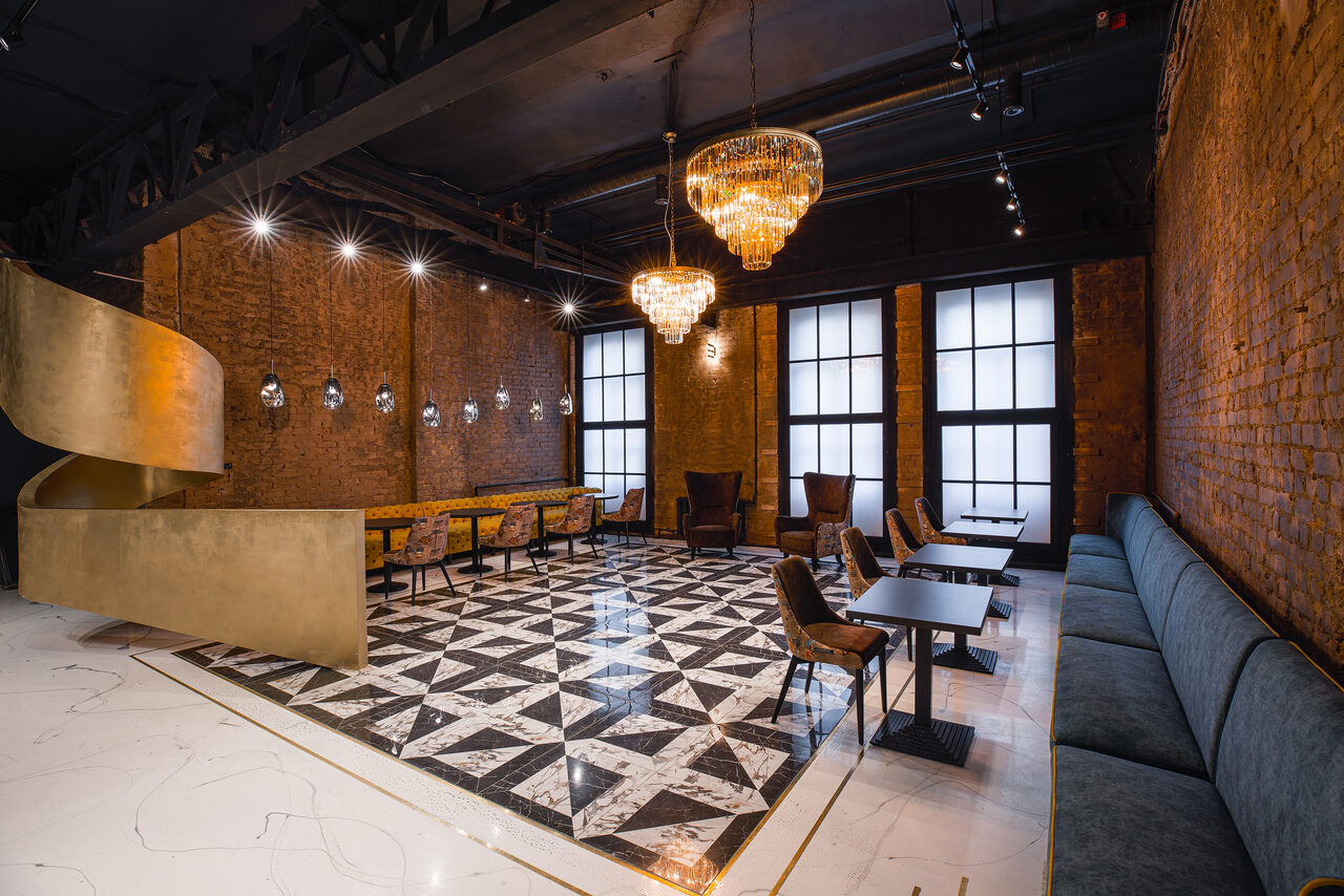 Арендовать Sala banchetti con decorazioni di design 