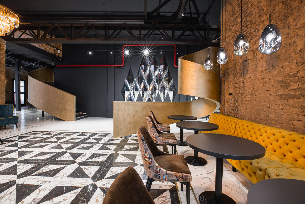 Арендовать Sala banchetti con decorazioni di design 