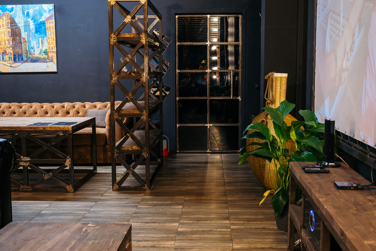 Арендовать Igloobar. Лофт с панорамным видом