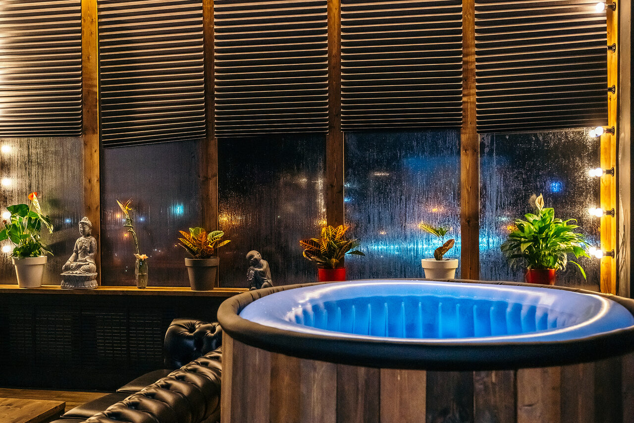 Арендовать Igloobar Лофт с джакузи и панорамным видом
