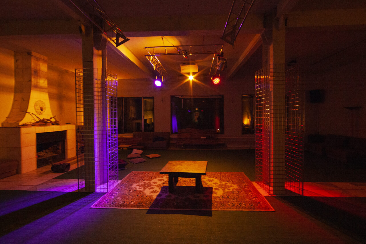 Арендовать Come-in - необычное место для проведения мероприятий