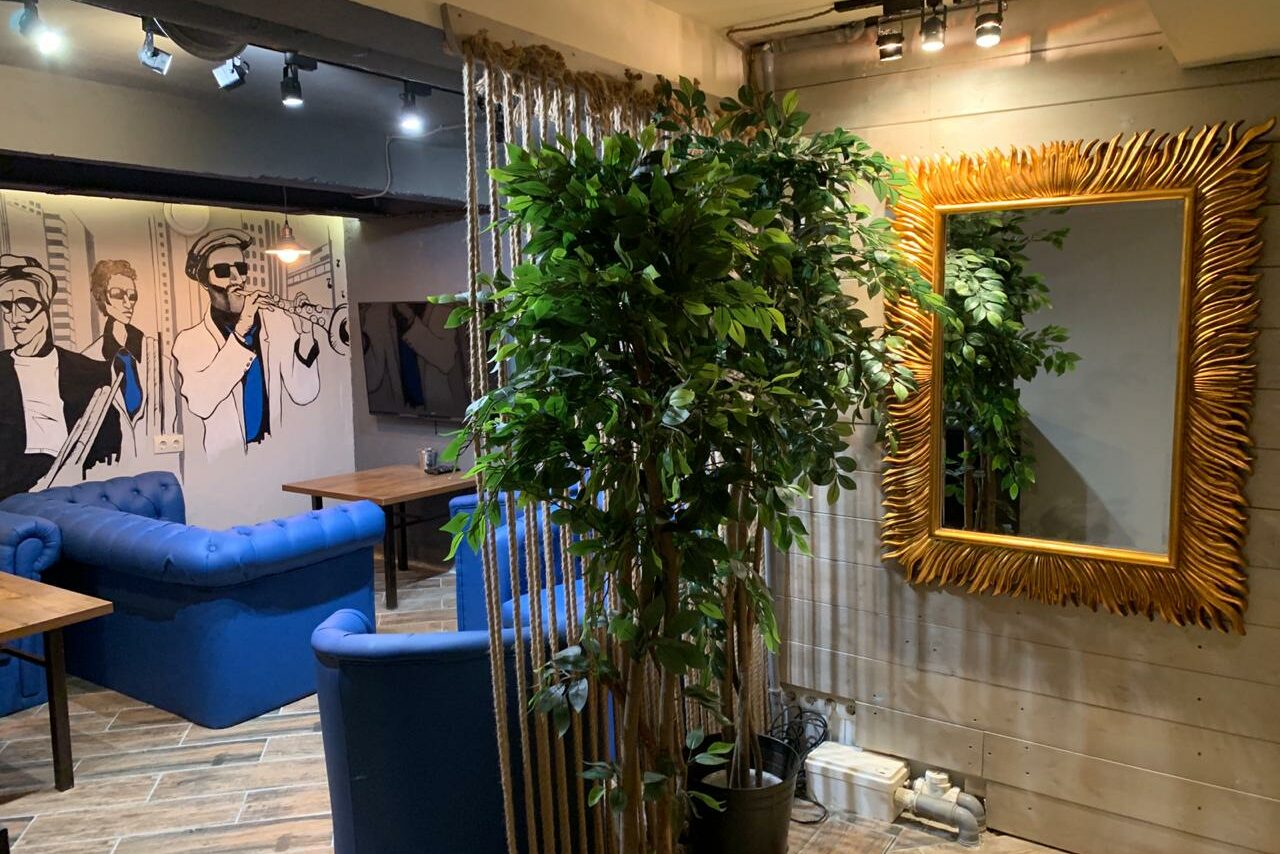 Арендовать Уютный лофт комнатной планировки в центре Москвы