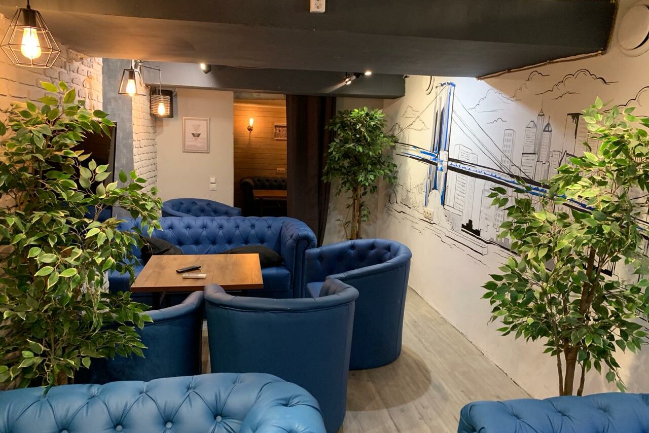 Арендовать Уютный лофт комнатной планировки в центре Москвы