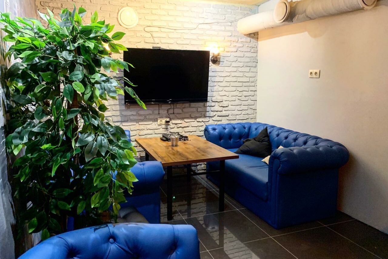 Арендовать Уютный лофт комнатной планировки в центре Москвы