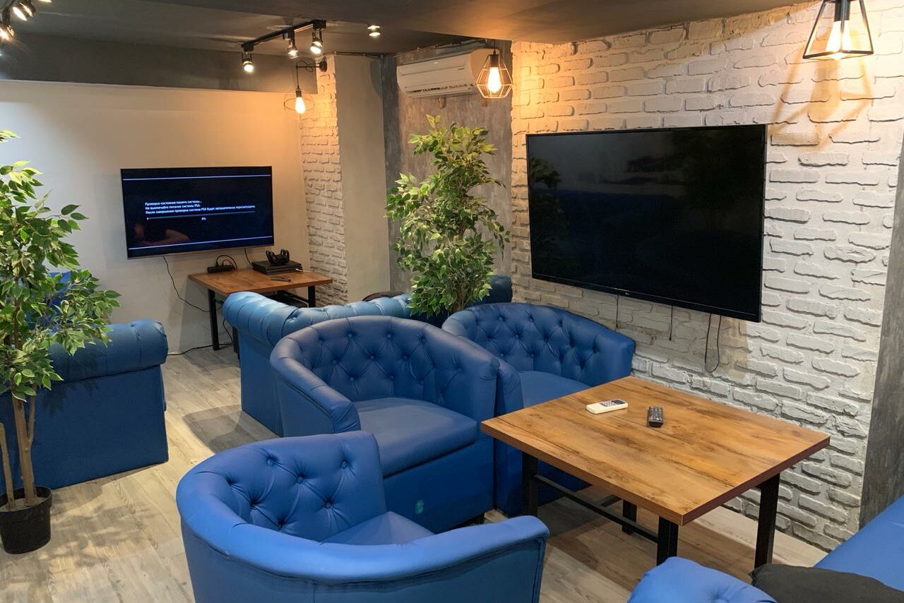 Арендовать Уютный лофт комнатной планировки в центре Москвы