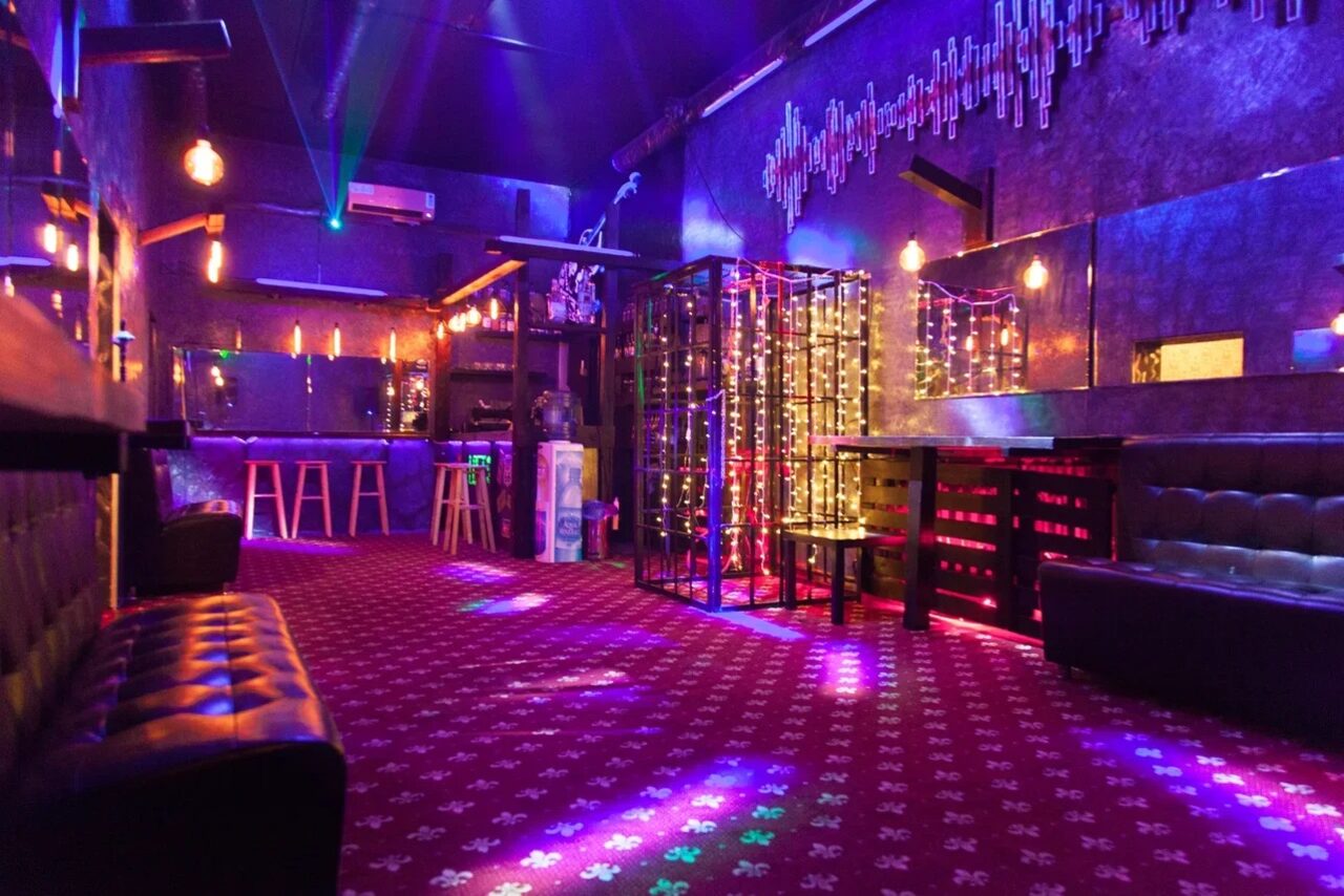 Арендовать Дизайнерский лофт на набережной