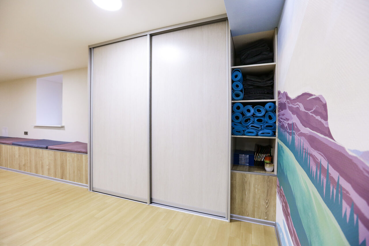 Арендовать Colourful training room