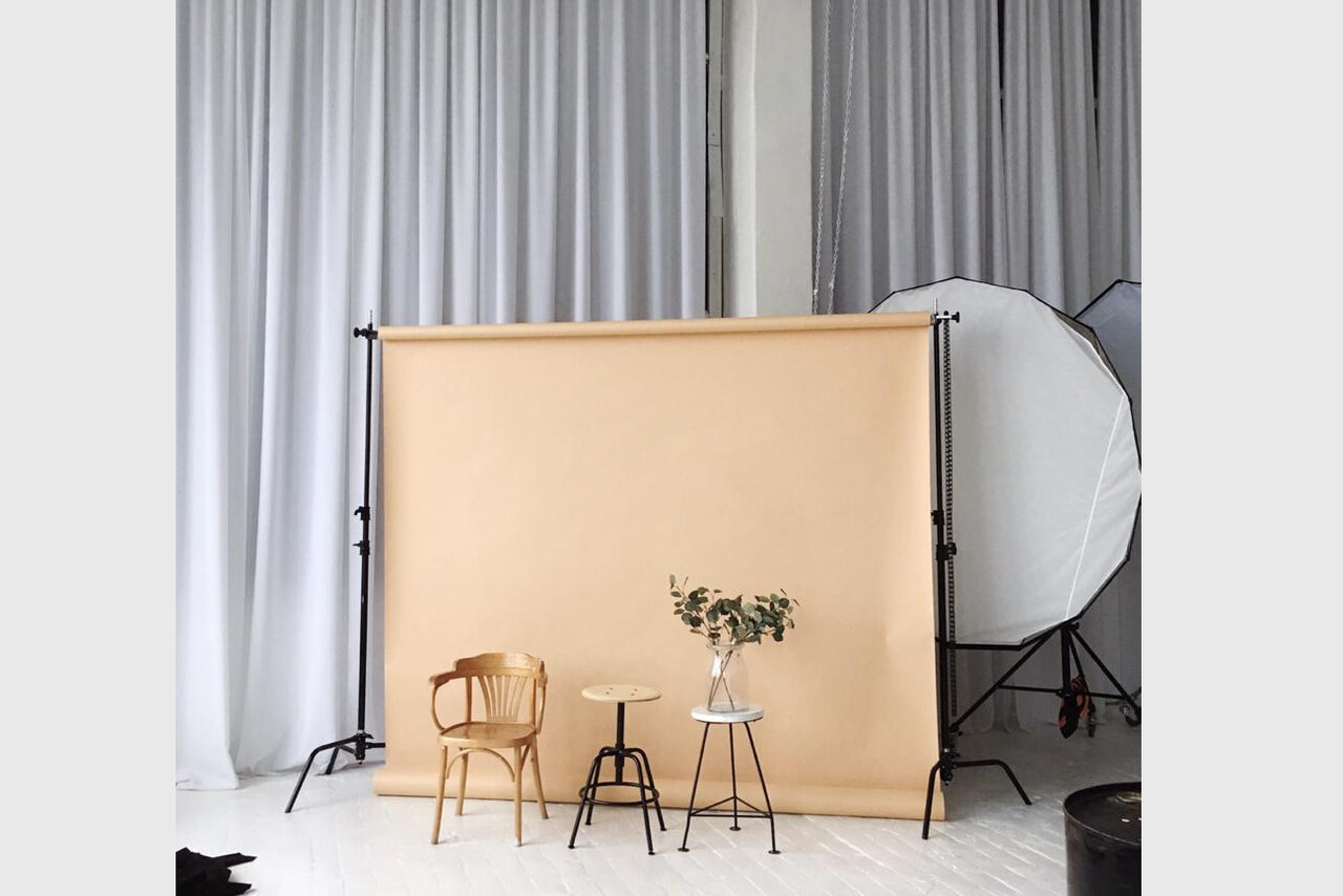 Арендовать Светлый зал с колоннами