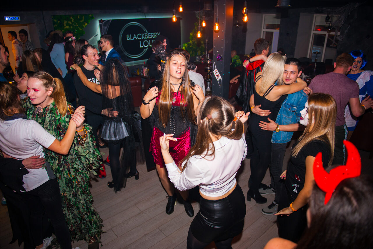 Арендовать BlackBerry Lounge