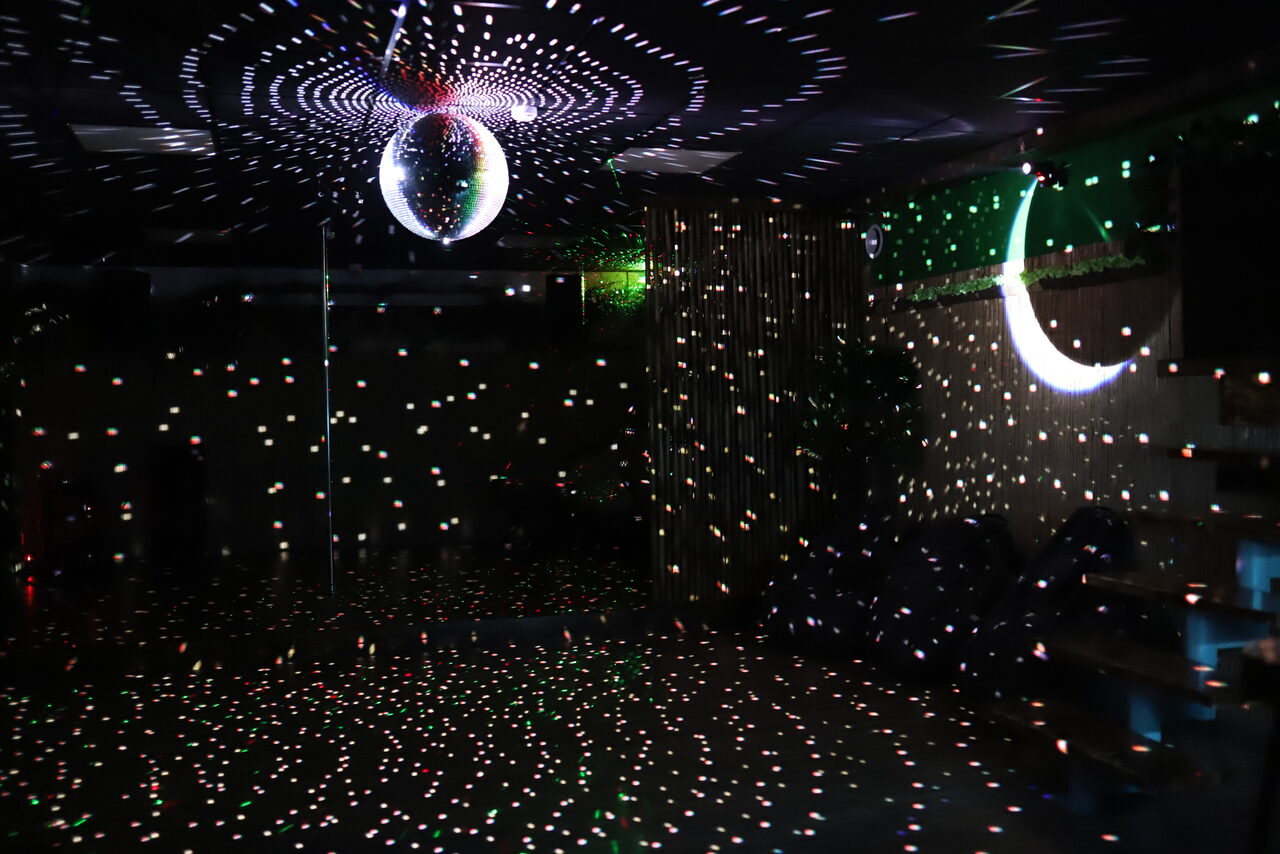 Арендовать Tropical style loft