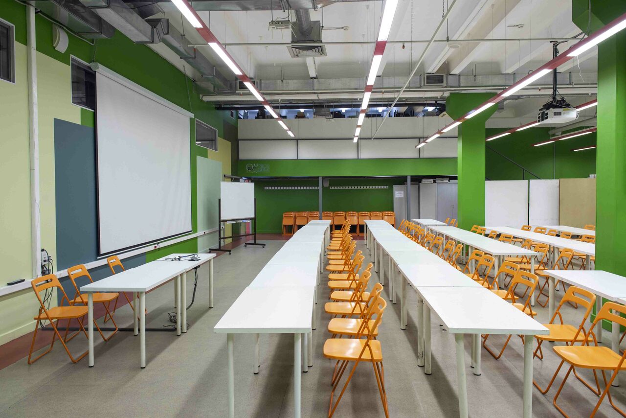 Арендовать Университет креативных индустрий Universal University