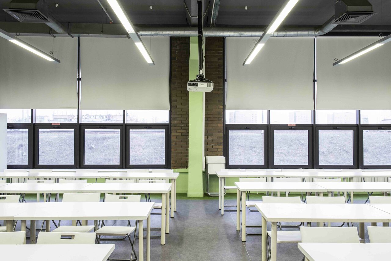 Арендовать Университет креативных индустрий Universal University