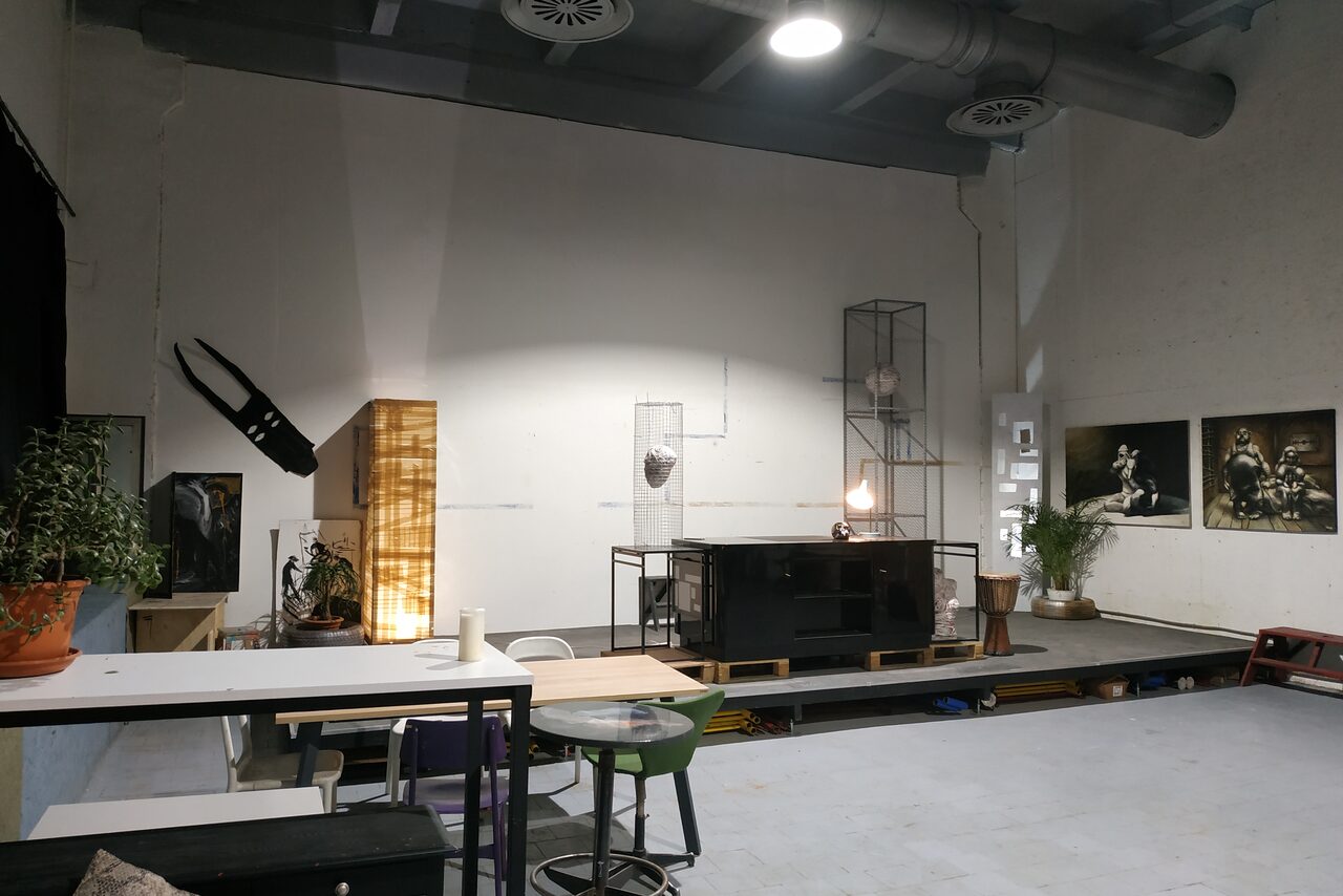 Арендовать Loft Instudio в ниидар