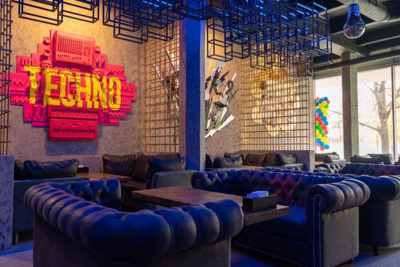 Арендовать Стильный лаунж бар в центре Москвы