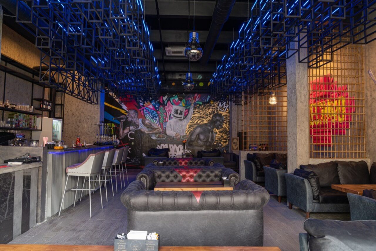 Арендовать Стильный лаунж бар в центре Москвы