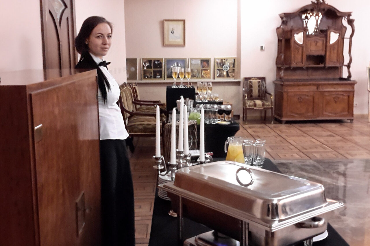 Арендовать ArtPlazaHall лофт 