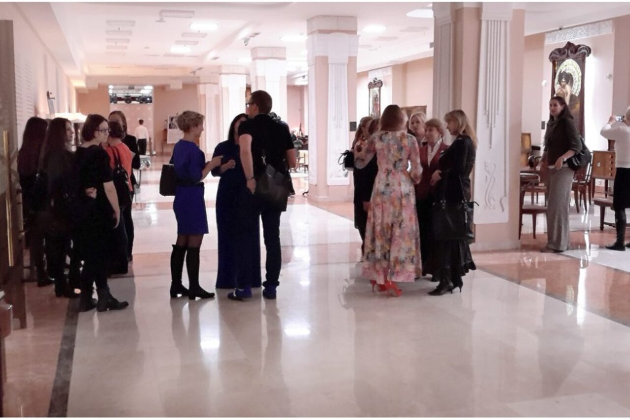 Арендовать ArtPlazaHall лофт 