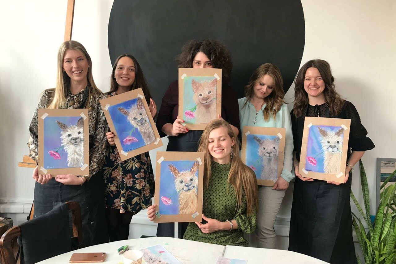 Арендовать Художественная студия "Сфера"