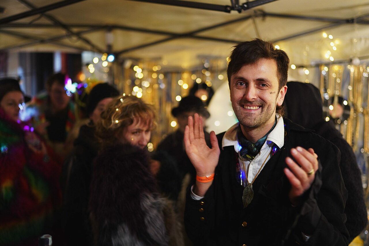 Арендовать Graf-Studio. Светлый стилизованный лофт