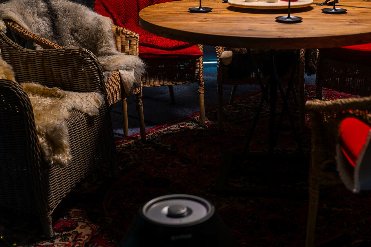 Арендовать Igloobar Иглу с подсветкой