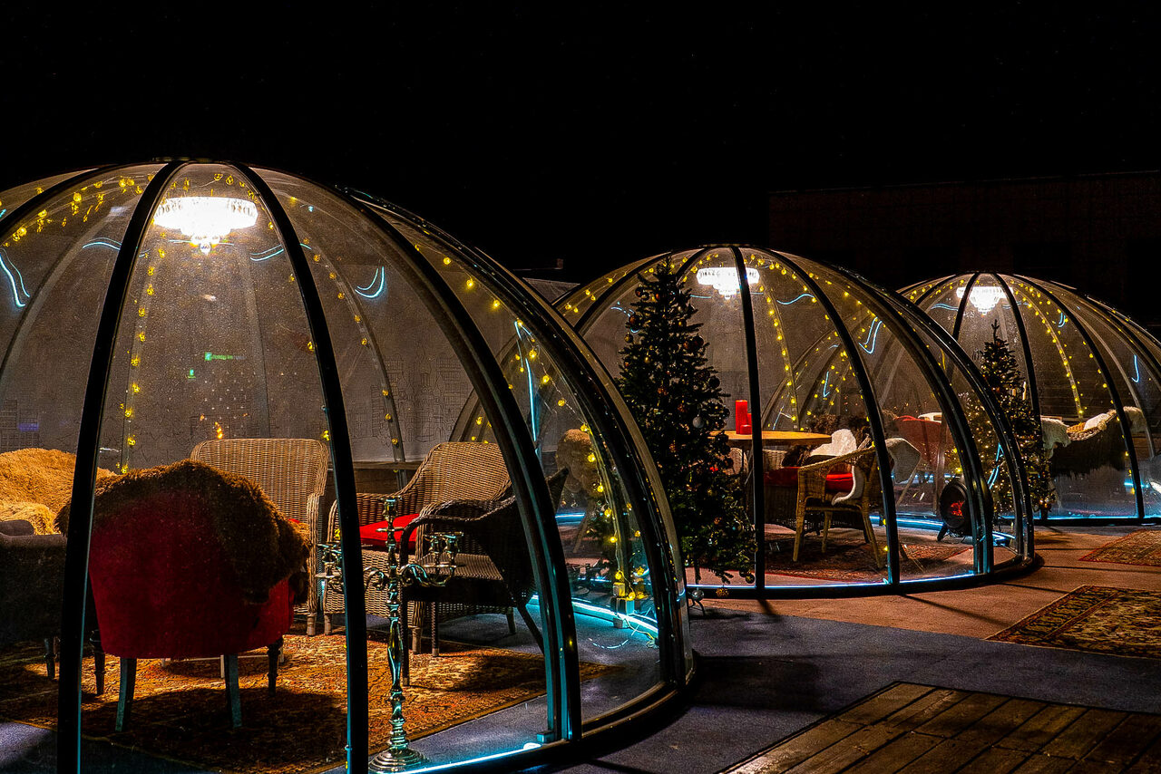 Арендовать Igloobar. Иглу на крыше в центре