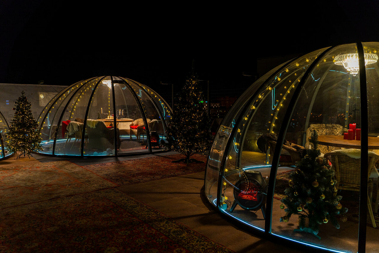 Арендовать Igloobar. Иглу на крыше в центре