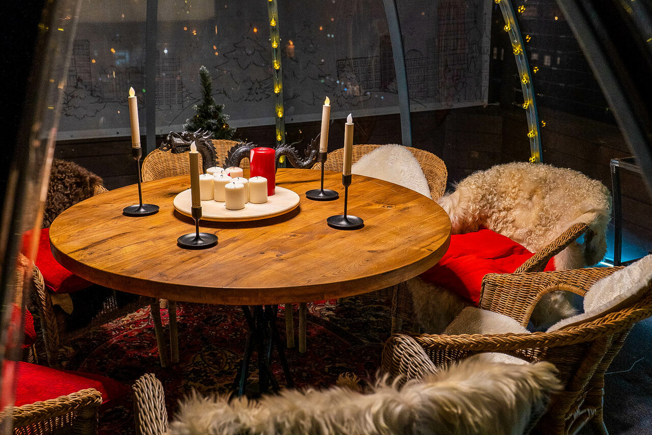 Арендовать Igloobar. Иглу на крыше