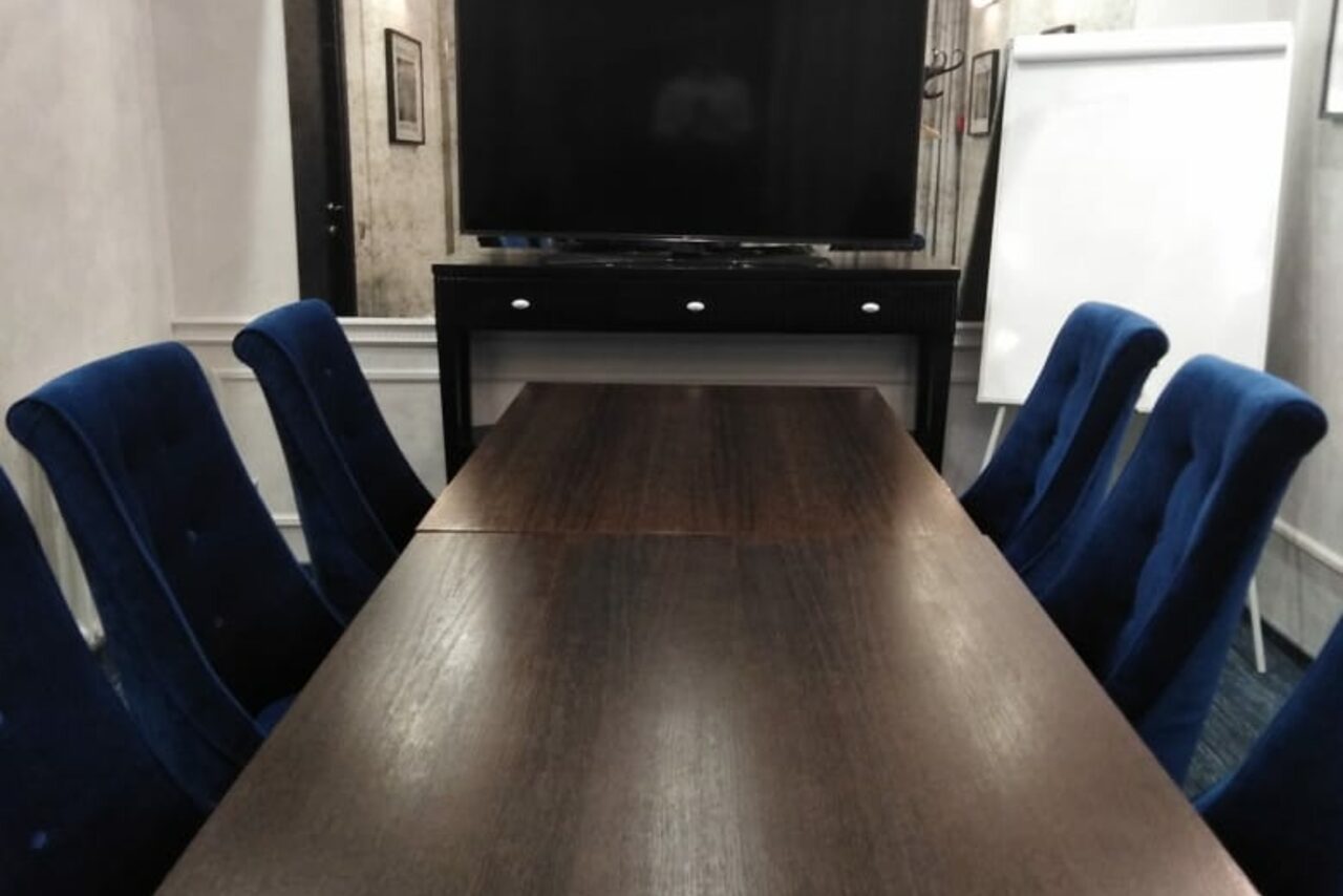 Арендовать Бутик Отель "Русские Сезоны"