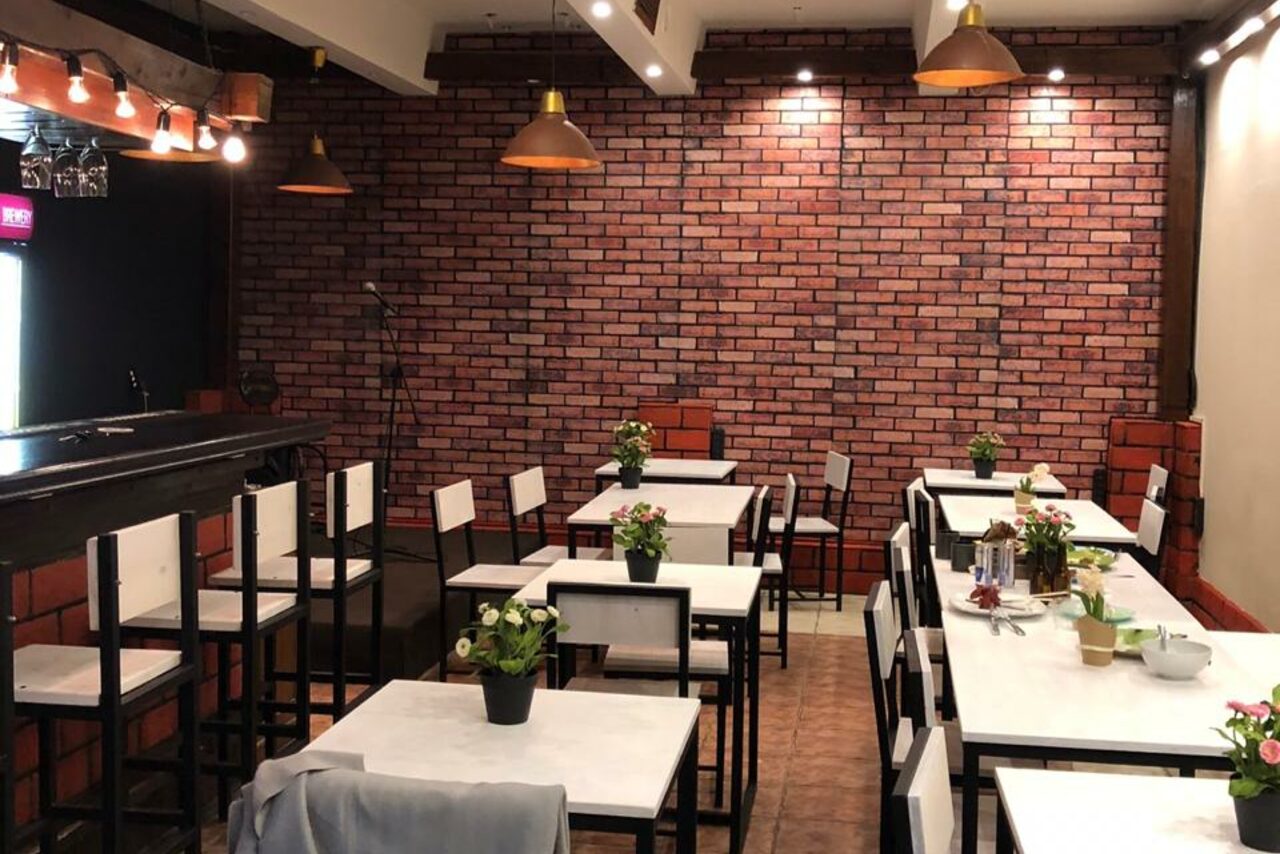 Арендовать Rolling Barrels Бар в стиле лофт под закрытие