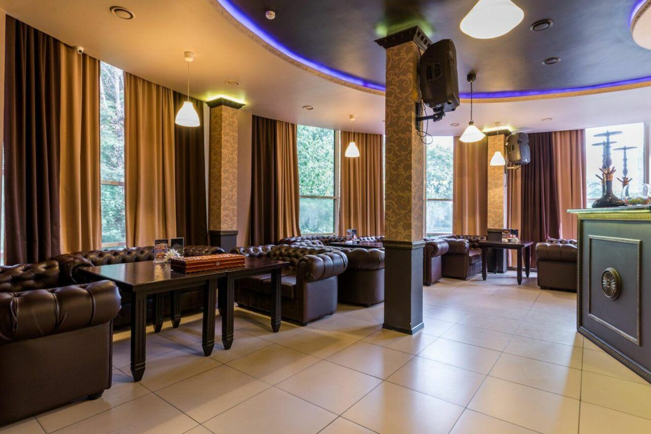 Арендовать Уютная кальянная