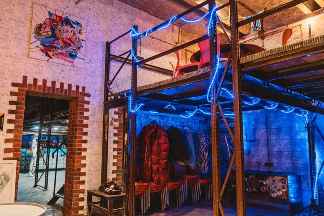 Арендовать Двухуровневый лофт с нестандартным дизайном