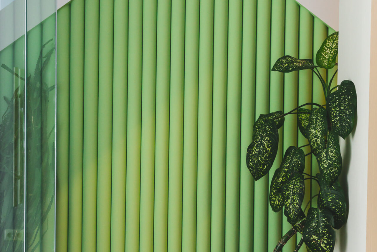 Арендовать Двухуровневый лофт с живыми растениями