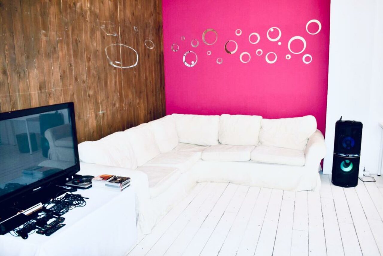 Арендовать Black and White Loft. Двойной лофт с фотозонами