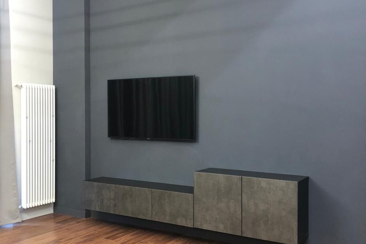 Арендовать IQ апартаменты Двухуровневый лофт с панорамными окнами