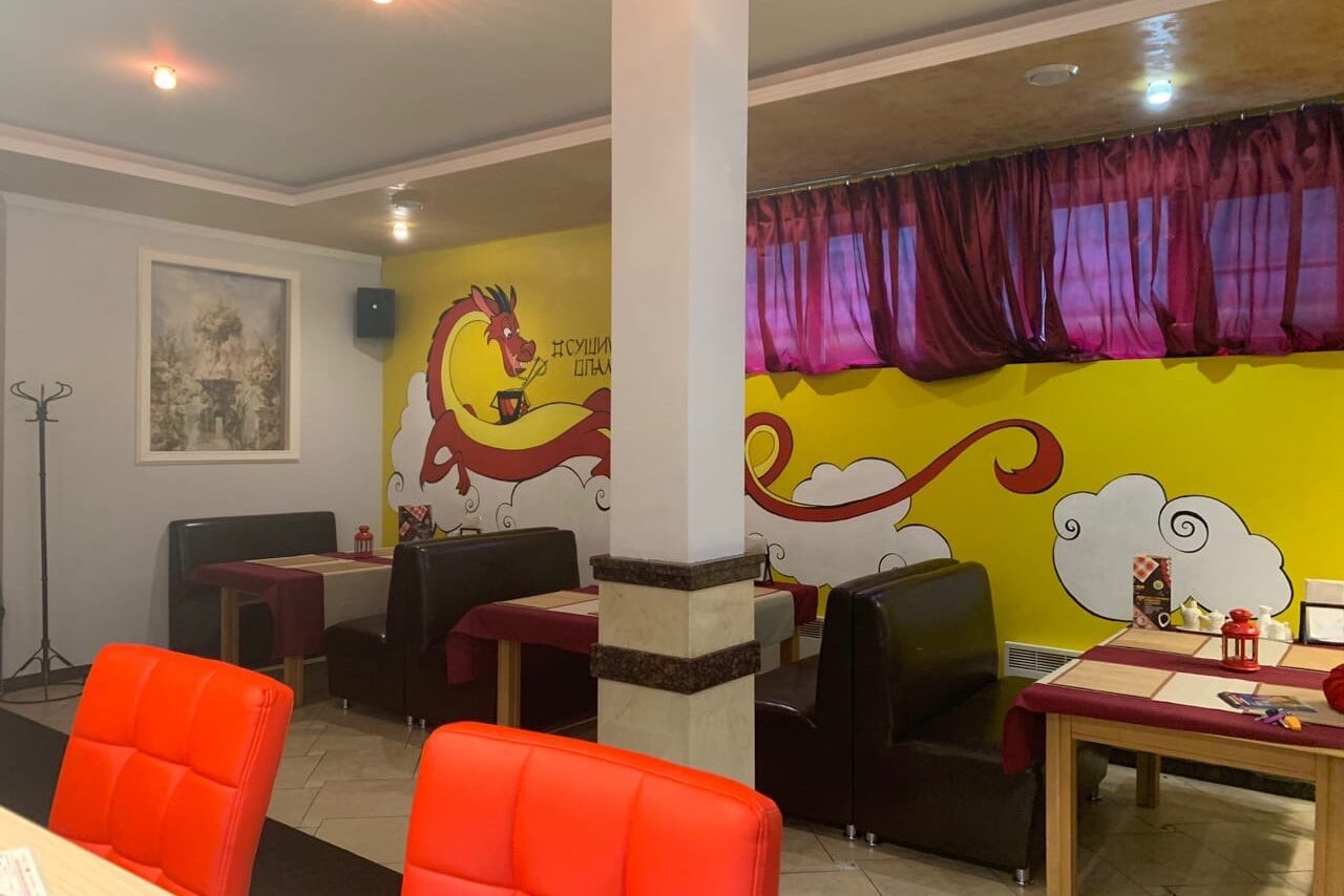 Арендовать Loft restaurant with kitchen