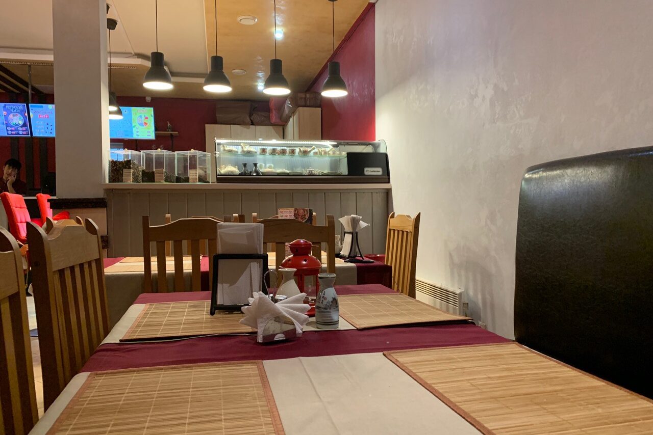 Арендовать Loft restaurant with kitchen