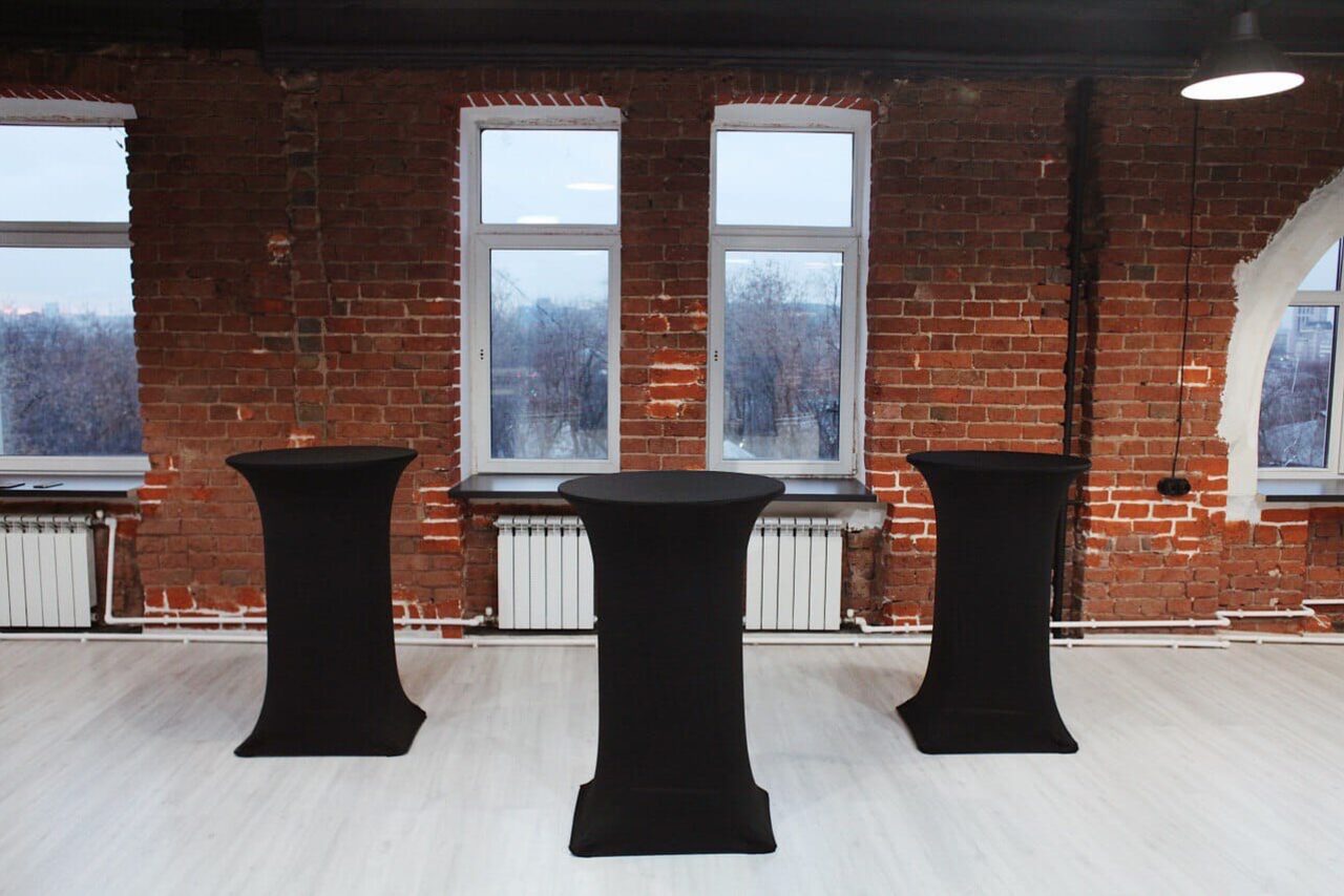 Арендовать Training loft with red brick