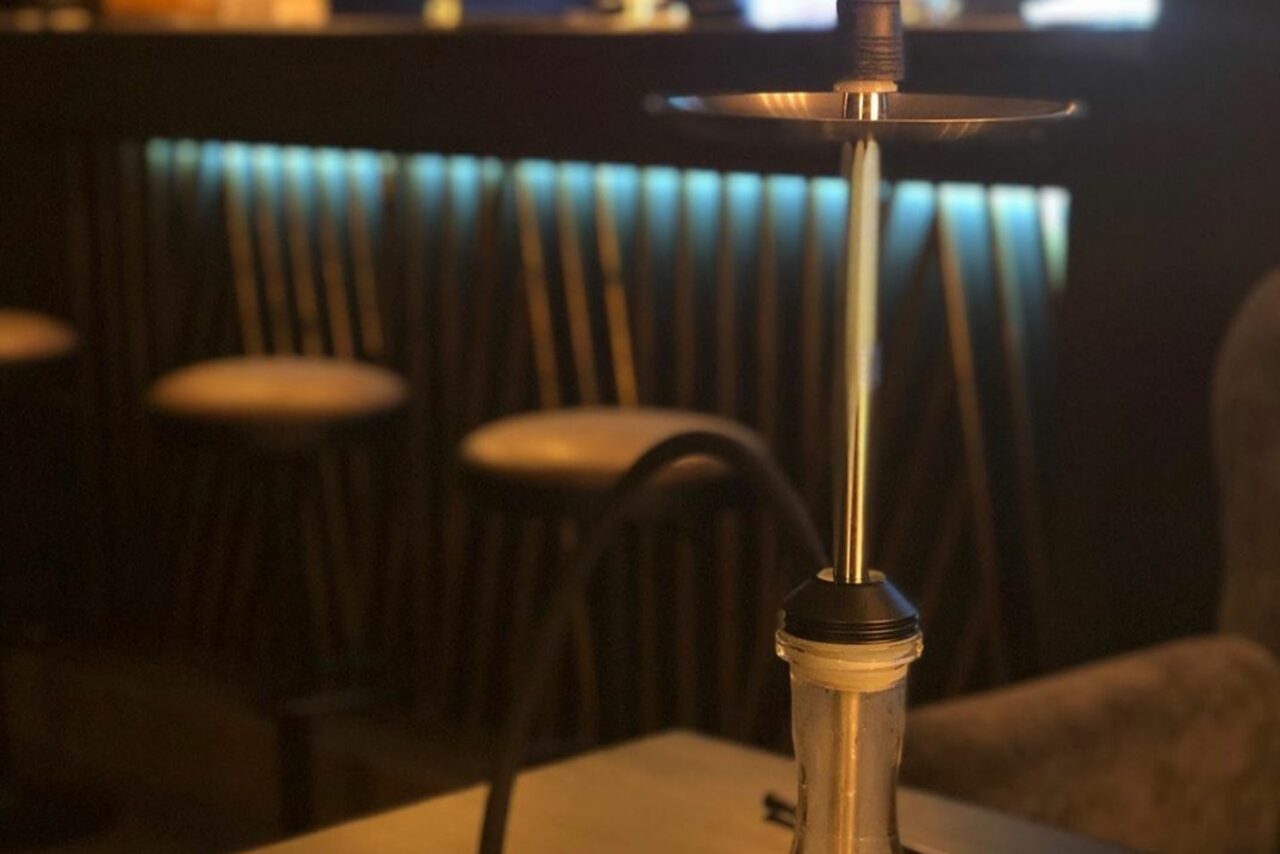 Арендовать Konig Technical Center. Лофт-кальянная с камином