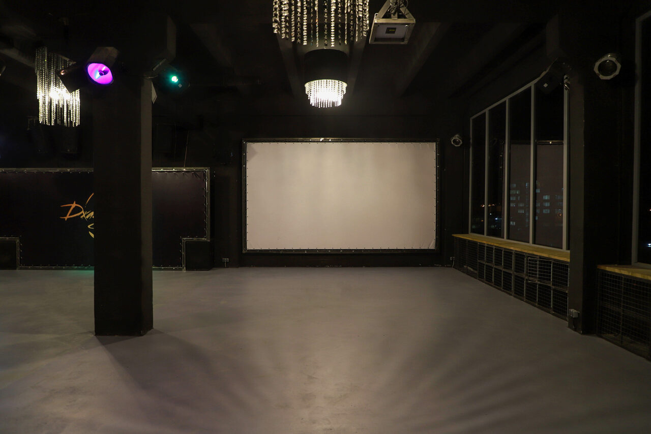 Арендовать Трансформируемая площадка под любые категории мероприятий